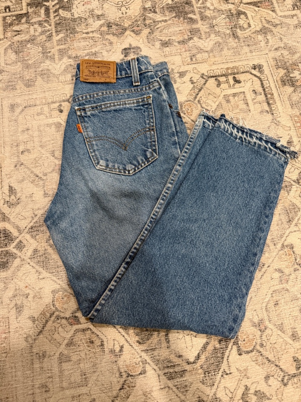 Levi's Vintage ORANGE tag